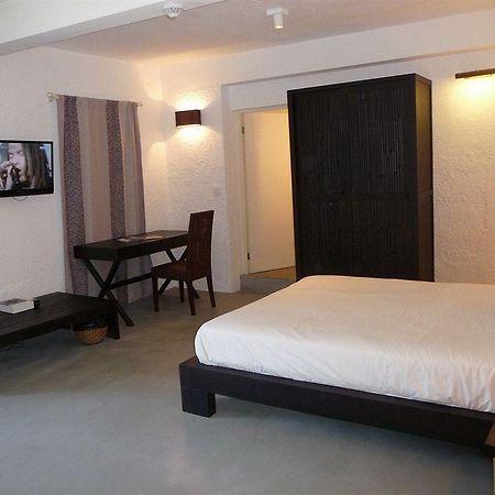 Esprit Libre Restaurant & Guest House Гранд Байе Екстериор снимка