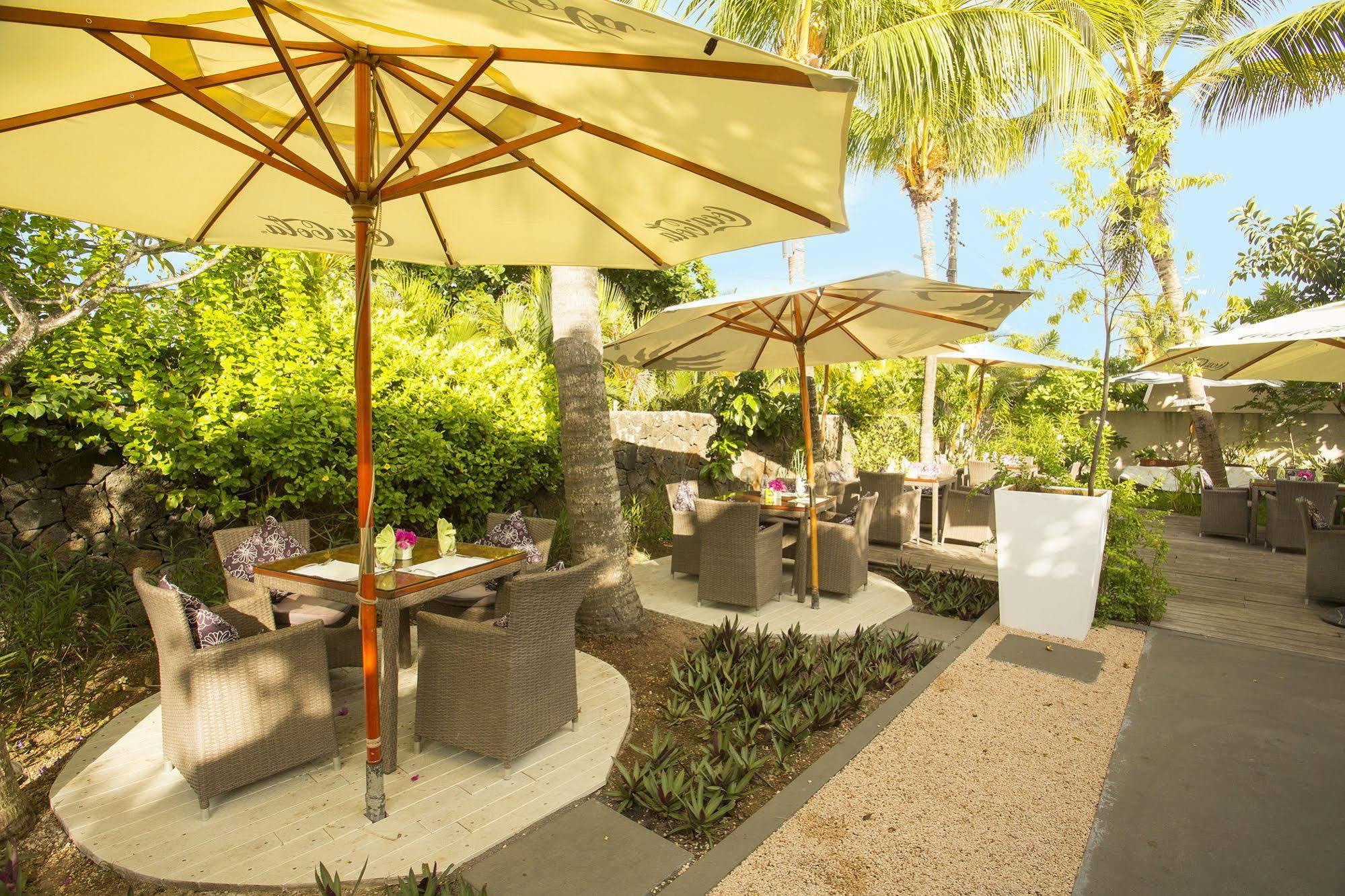 Esprit Libre Restaurant & Guest House Гранд Байе Екстериор снимка